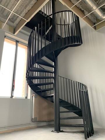 ESCALIER HELICOIDAL ACIER FECAMP