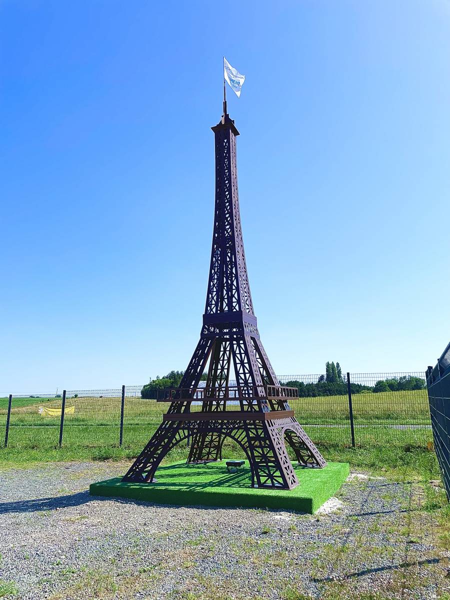 REALISATION D'UNE REPRODUCTION DE LA 